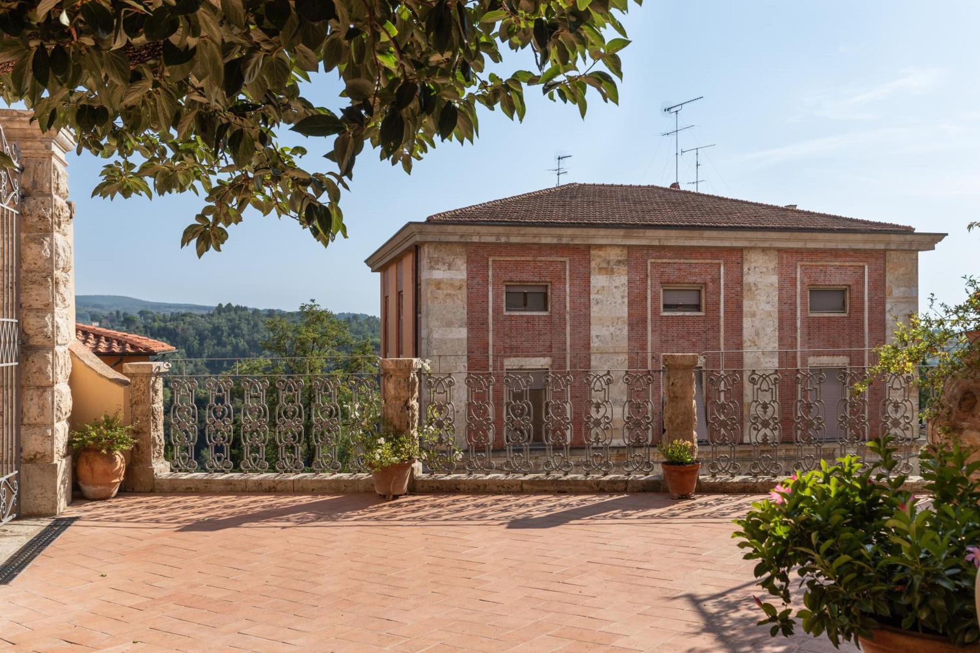 Castellinaria Bed & Breakfast Lari Dış mekan fotoğraf